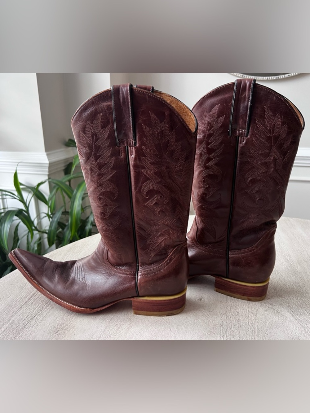 Classic Western Leather Embroidered Cowboy Boots - Old Rider - Made in Mexico‎